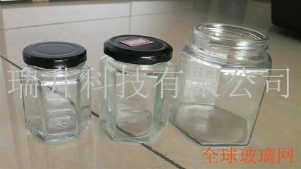 中國制造業(yè)區(qū)域特色探析 從廣東酒瓶到新疆玻璃瓶，兼論計(jì)算機(jī)軟硬件技術(shù)開發(fā)的協(xié)同發(fā)展